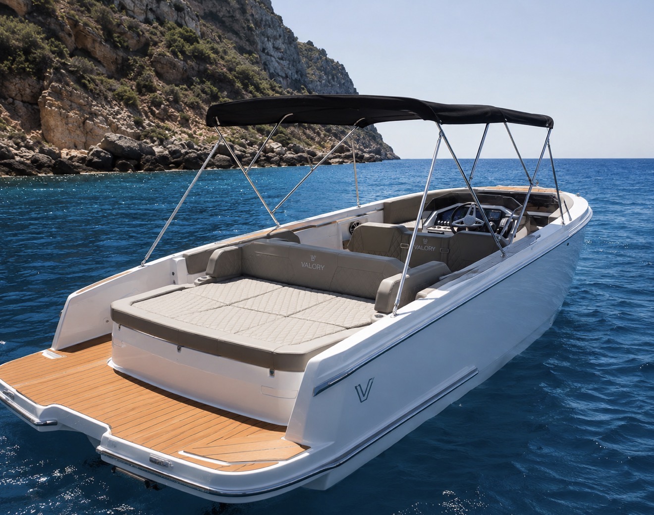 Valory 7m · AO Wilson's Charter foto 1
